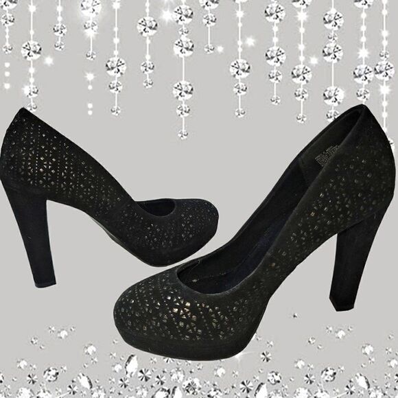 Juicy COUTURE velvety black peek-a-boo Heels - Picture 1 of 9
